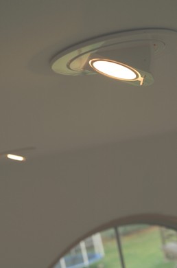 cathedral ceiling potlight