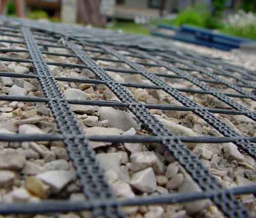 geogrid_retaining_wall_soil