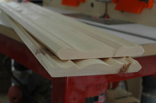 moulding_crown_wood