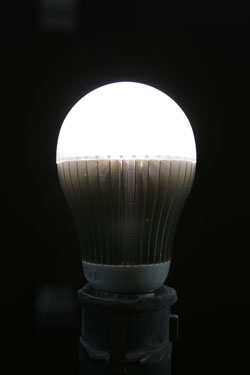 led light bulb