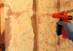 spray_foam_insulation_application