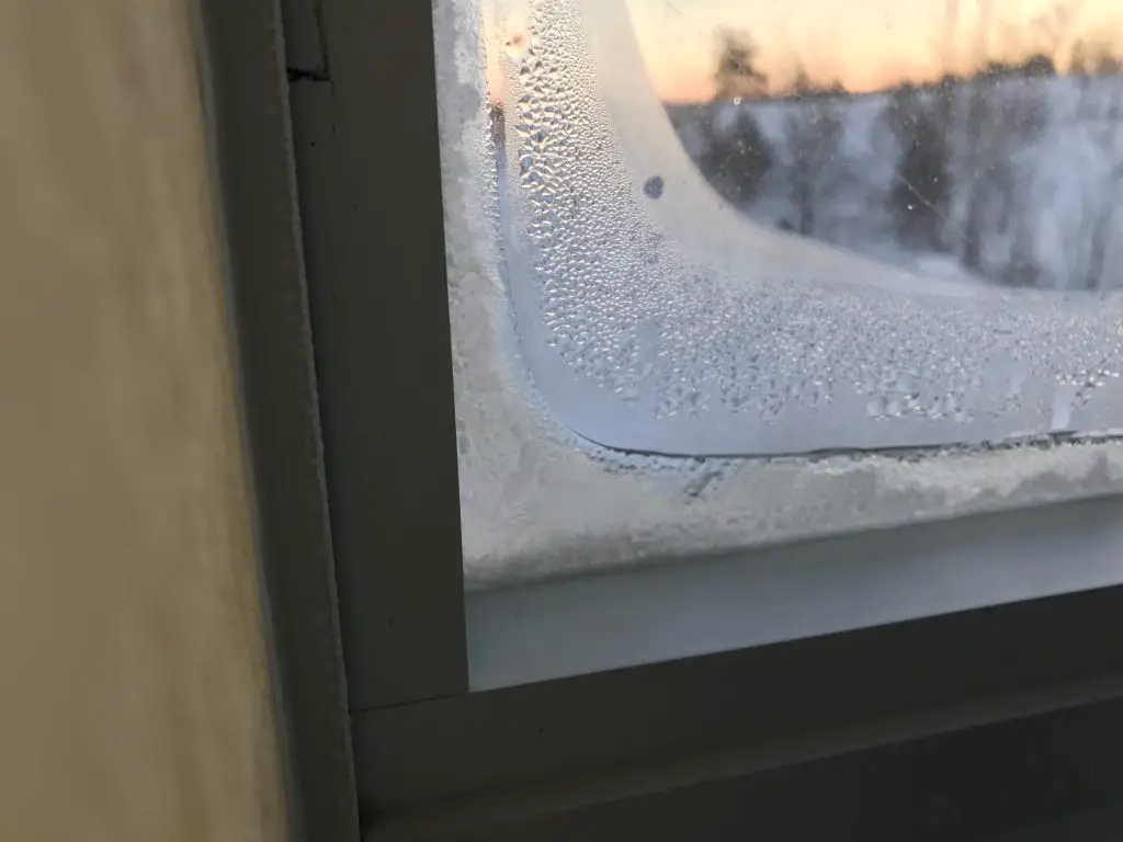 window condensation hrv