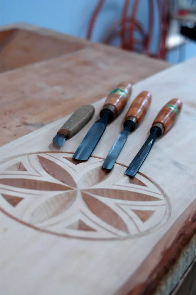 carving benchtop