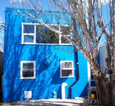 exterior paint blue